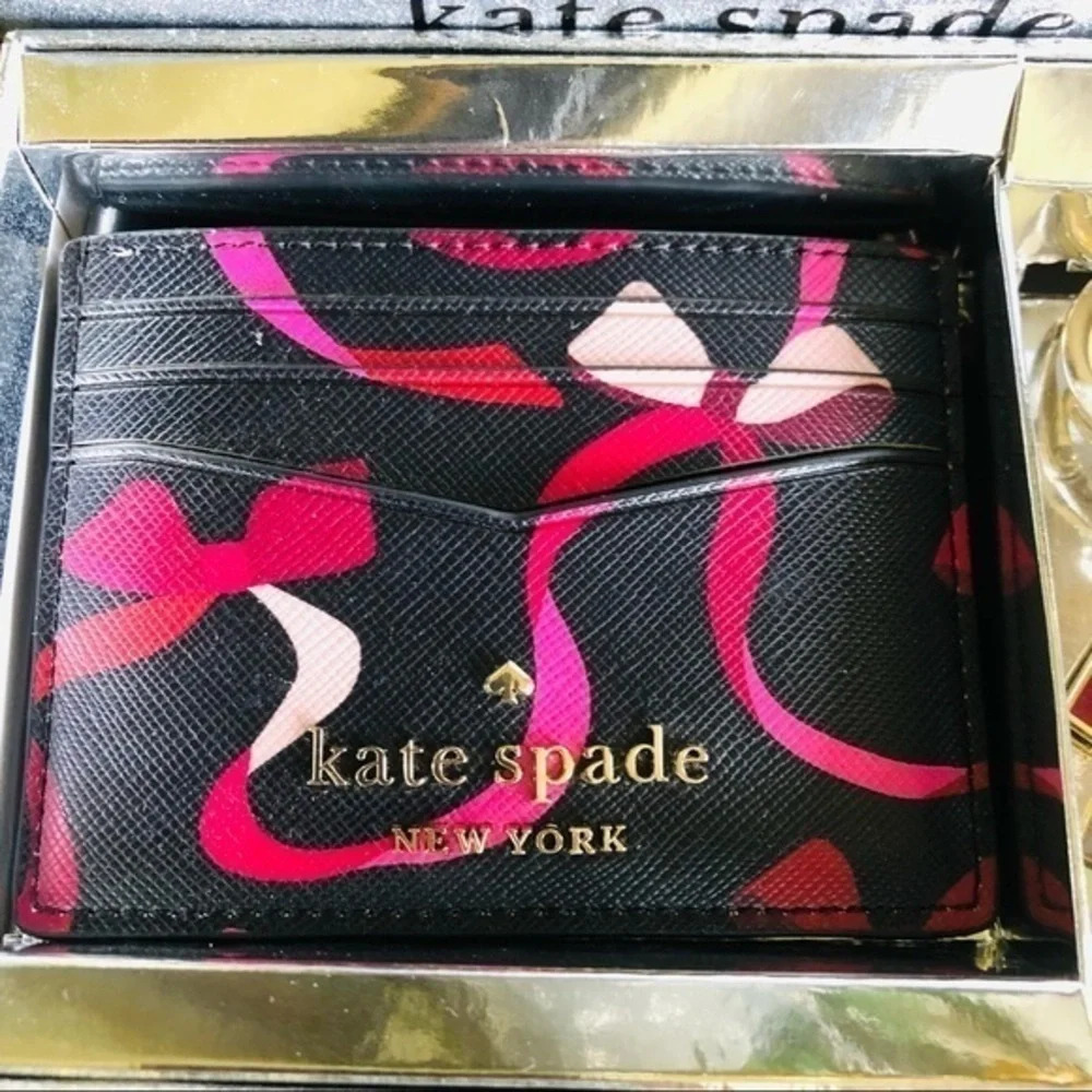 Kate Spade Card Holder & Keychain Gift Set PVC Logo Boxed NWT - Picture 3 of 6